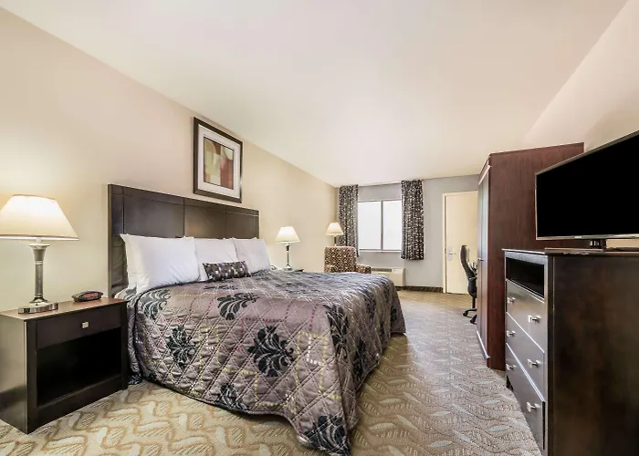 Days Inn By Wyndham Bryan College Station