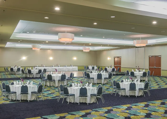 Clarion Hotel