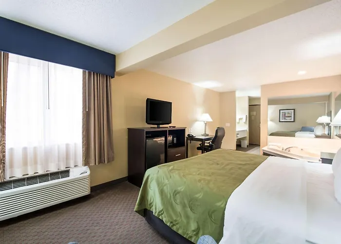 Quality Inn & Suites Menomonie