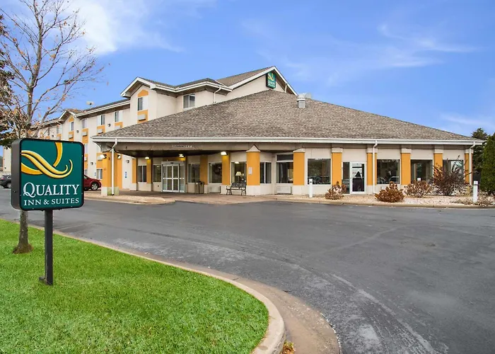 Quality Inn & Suites Menomonie