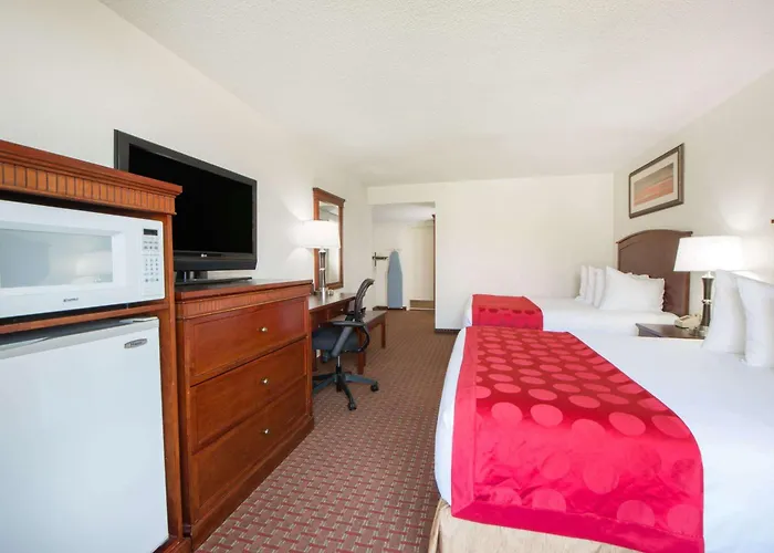 Ramada By Wyndham Enid