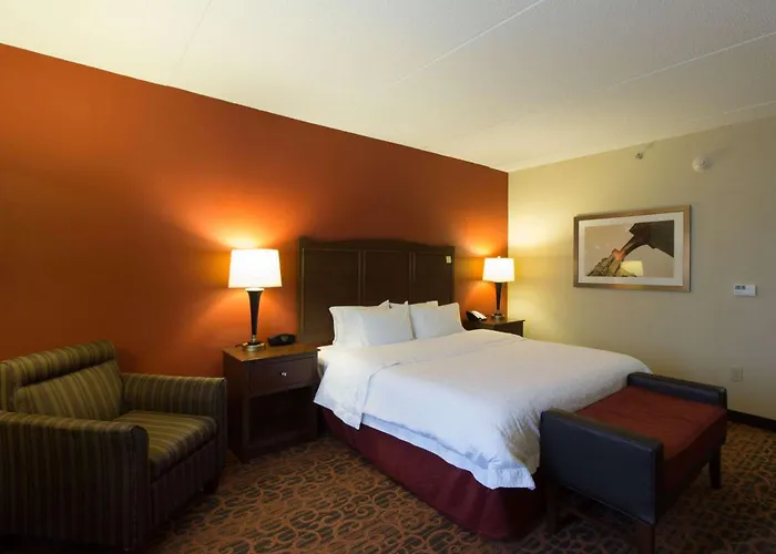 Hampton Inn Columbus-South