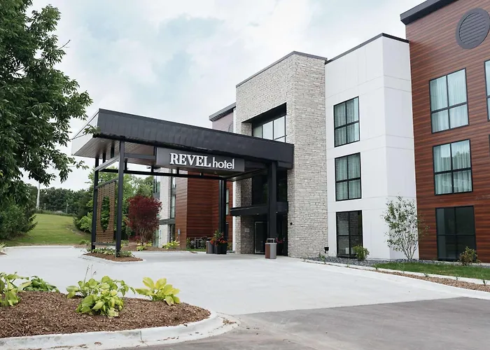 Revel Hotel, Tapestry Collection By Hilton