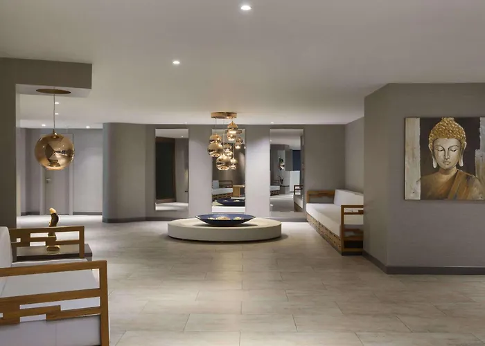 Ramada Hotel & Suites By Wyndham Izmir Kemalpasa
