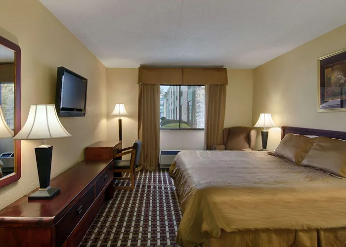 Days Inn By Wyndham Hillsborough