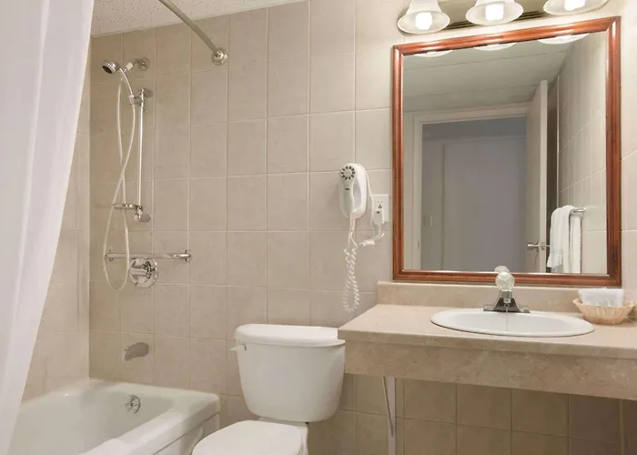 Travelodge By Wyndham Cambridge - Waterloo