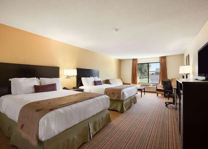 Ramada By Wyndham Wisconsin Dells I-90