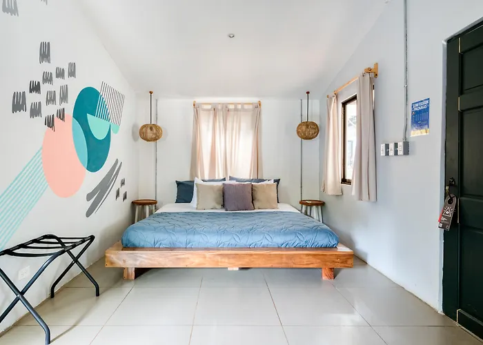 Slumber Party Tamarindo
