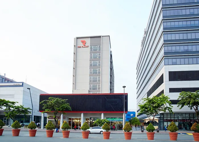 Red Planet Manila Aseana City