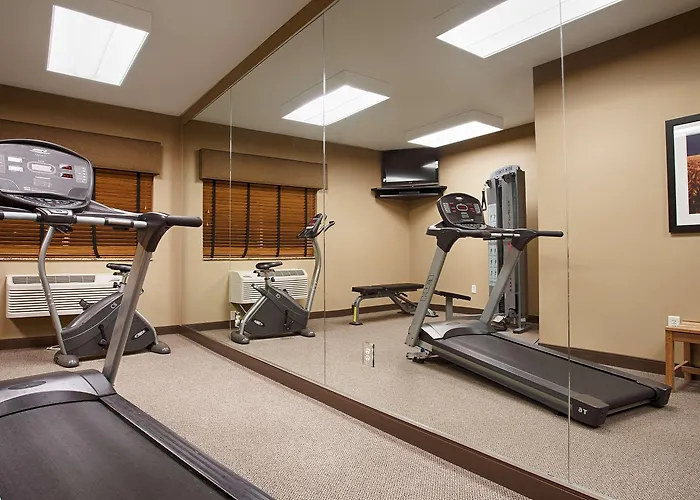 Best Western Plus Night Watchman Inn & Suites
