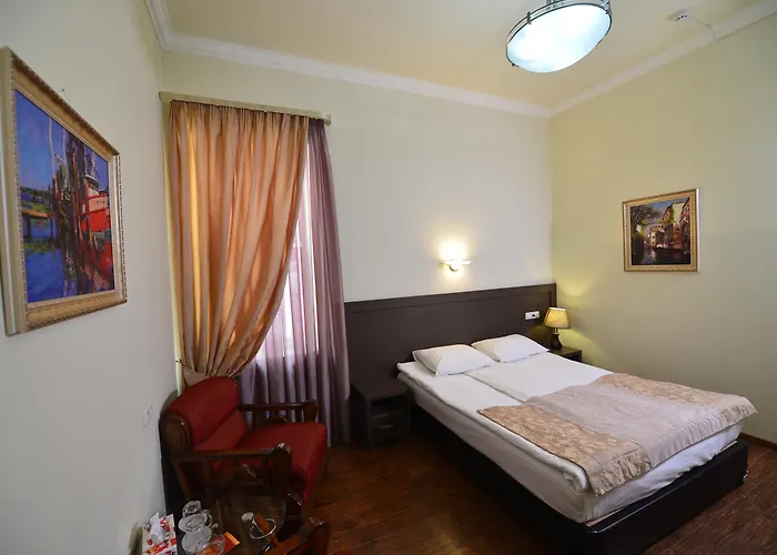 Yerevan Deluxe Hotel