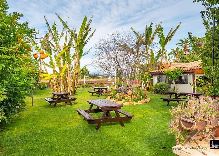Bay View Hotel Apartments Polis