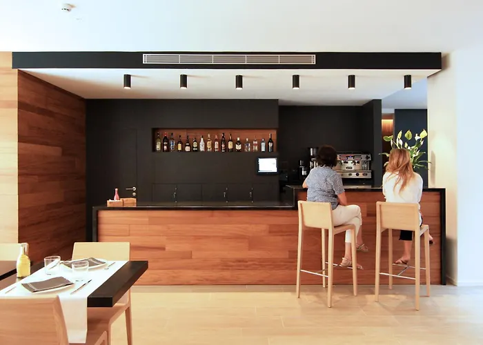 Hotel Raval de la Mar
