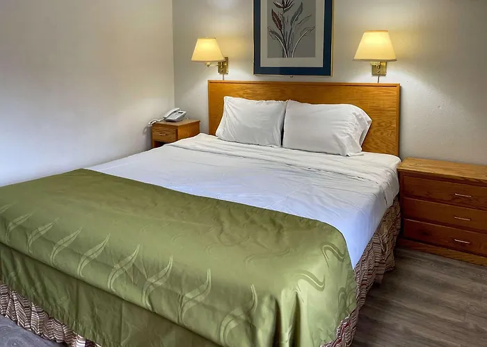Rodeway Inn & Suites Omak - Okanogan