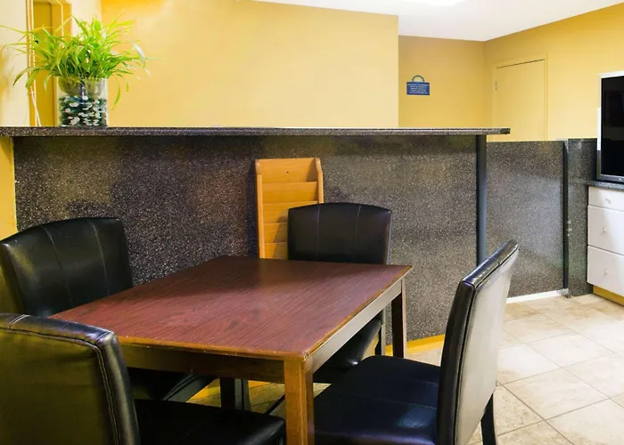 Days Inn By Wyndham Camilla