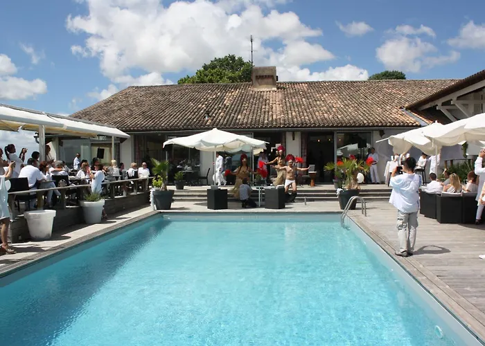 Logis Hotel Restaurant La Citadelle