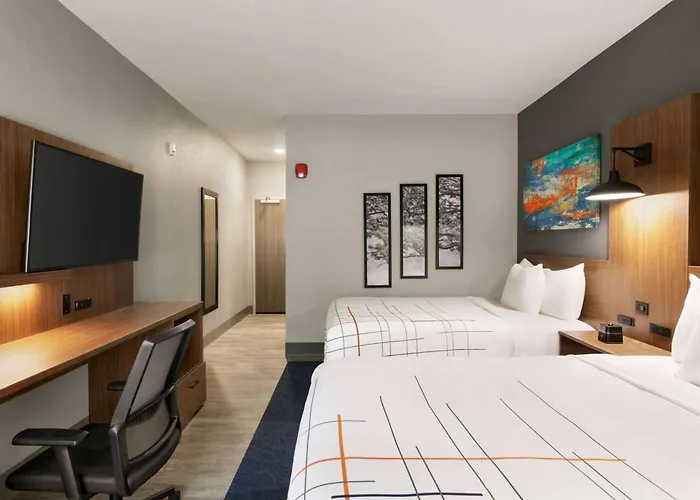 La Quinta Inn & Suites By Wyndham College Station North