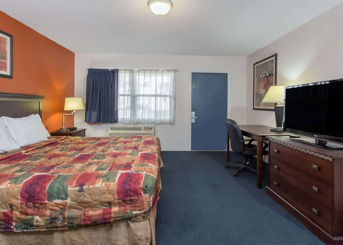 Knights Inn Arcadia