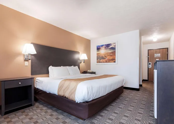 Quality Inn & Suites Mccook