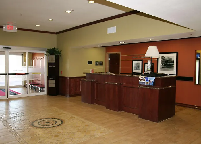 Hampton Inn & Suites Gainesville