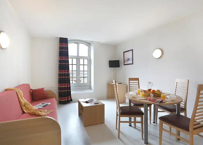Residence Vacanceole - Les Demeures Champenoises