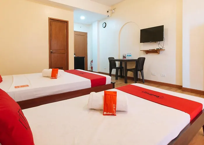 Reddoorz Plus Near Johnson And Johnson Paranaque