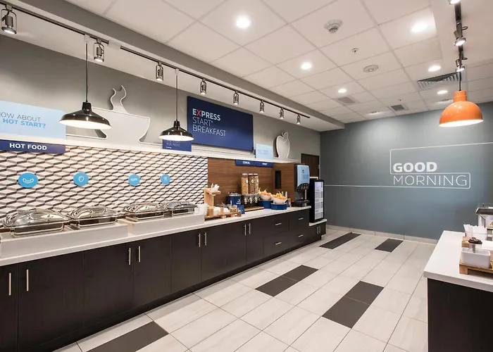 Holiday Inn Express & Suites - Phoenix North - Happy Valley By Ihg