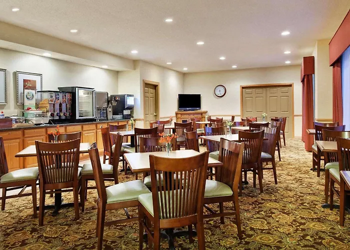 Country Inn & Suites By Radisson, Rock Falls, Il