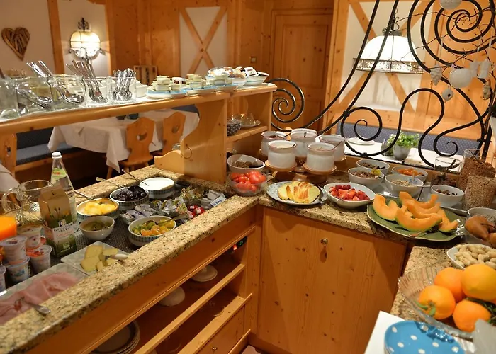 Garni Hotel Max