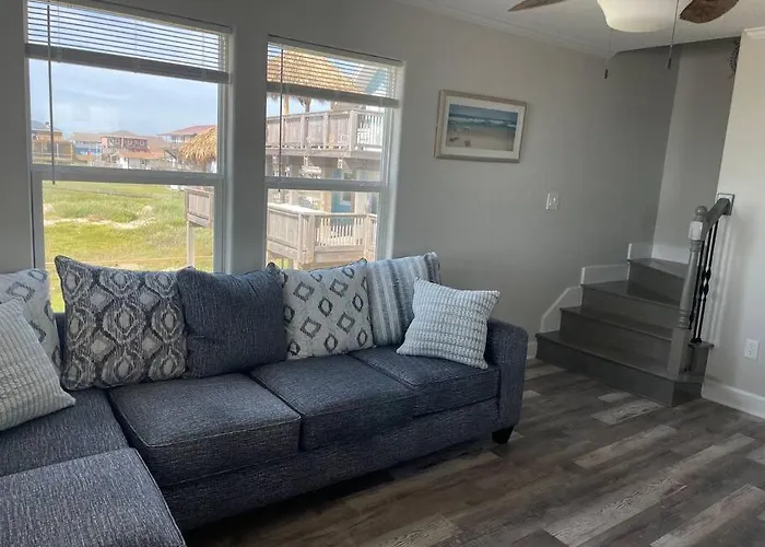 Surfside Beachfront Luxe
