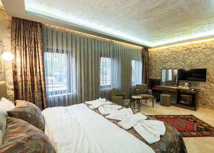 Ahiyan Hotel