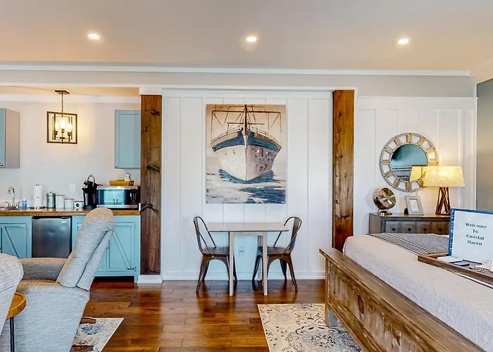 Coastal Haven - Unit C - Downstairs