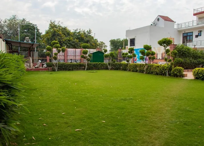 Hotel Sourav Park Inn Agra