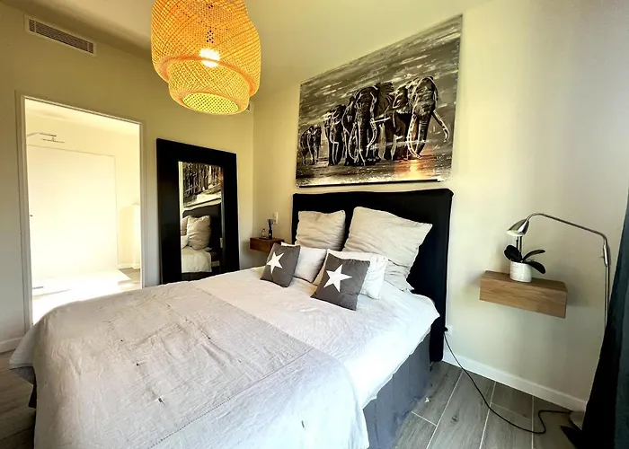 La Chambre Cezanne