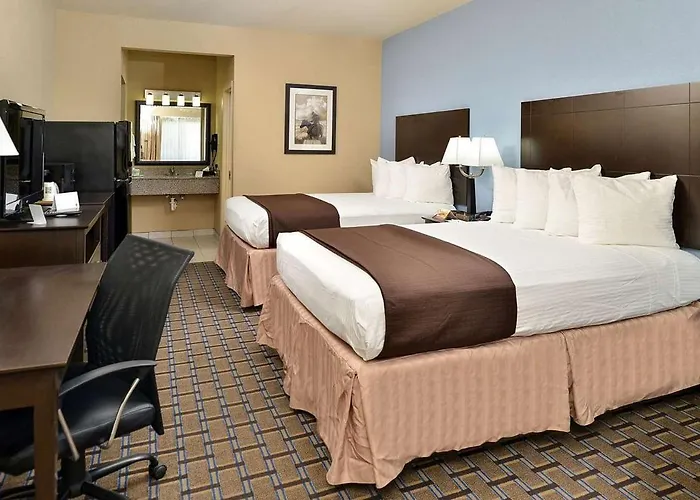 Western Inn & Suites