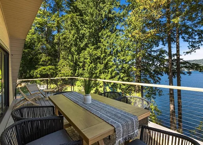 Casa Las Nubes New! Whatcom Lakefront Cabin/Hottub