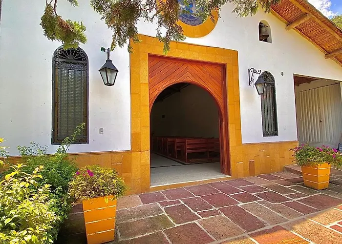 Hotel Hacienda Santa Barbara