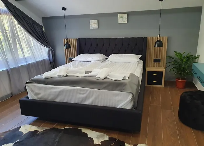 Kamelia Guest Rooms