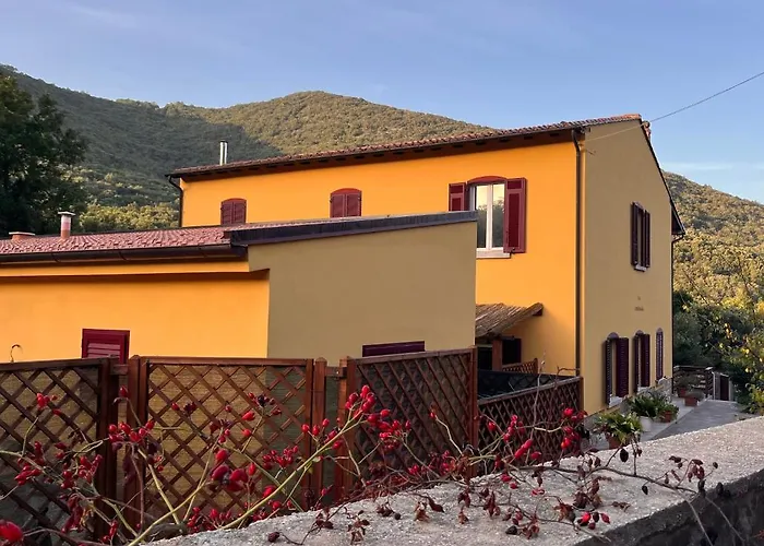 B&B La Fucinaia Pet Friendly (Adults Only)