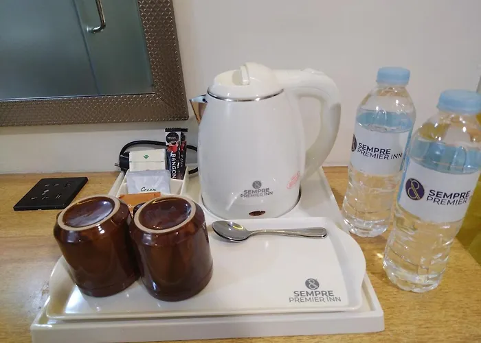 Sempre Premier Inn - Mactan Airport Hotel