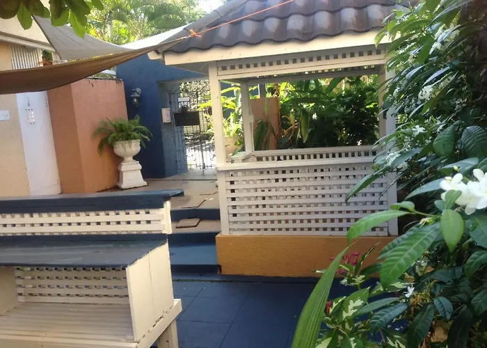 Moxons Beach Club