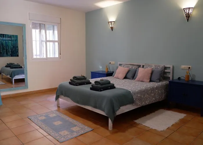Vegan Guesthouse Finca Pereila