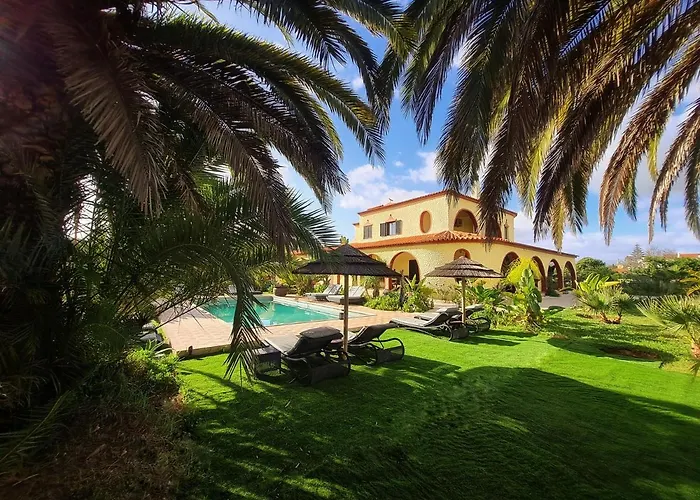 Villa Paraiso - Naturism Optional Adults Only