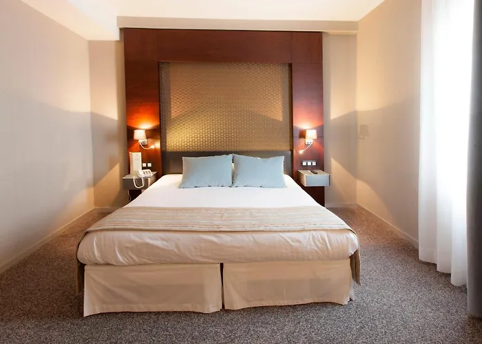 Alysson Hotel