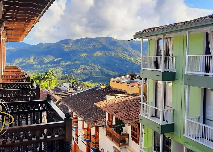 Hotel Rio Piedras