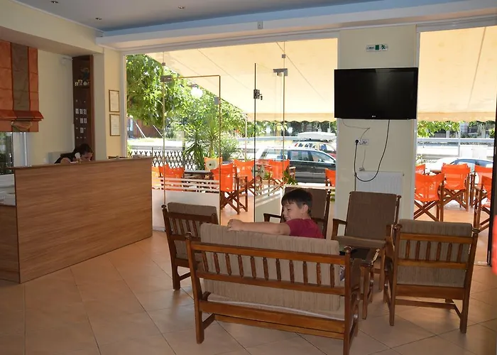 Marvi Hotel