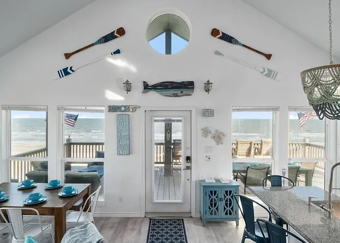 Gulf Front - Mini Golf - Hot Tub - Family Friendly - Foreshore