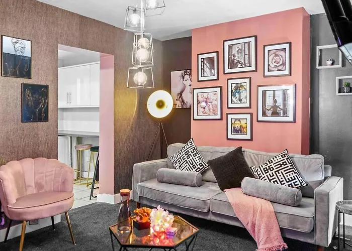St Augustines 10 Bed Themed House Villa Canterbury