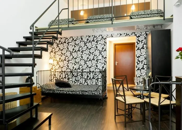 Pergamin Apartments