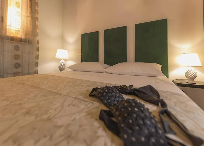 Amuni' Apartments